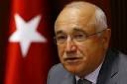 Cemil Çiçek: &#039;Terör bir devlet sorunudur&#039;