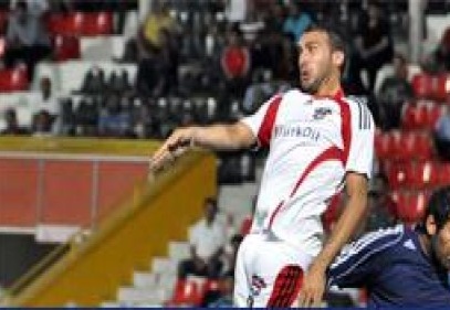 Cenk Tosun Gol Orucunu Bozdu