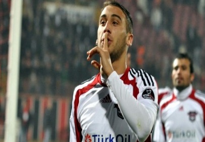 Cenk Tosun paylaşılmaz oldu