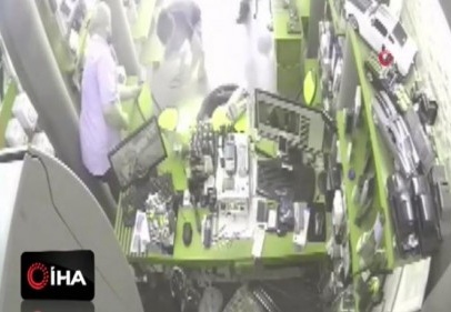 Cep telefonu bataryası bomba gibi patladı !