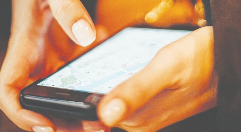 Cep telefonu tümör riskini artırıyor