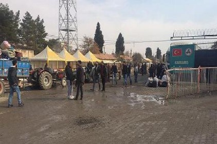 Cerablus sığınmacıların "sıla hasretini" dindiriyor 