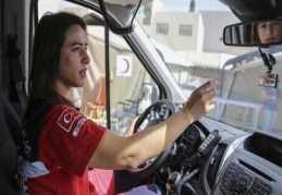 Cerablus’ta hayat kurtarmak için çırpınıyor