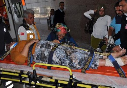 Çeyiz dönüşü kaza: 4 yaralı