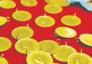 Çeyrek altın 647 lira oldu
