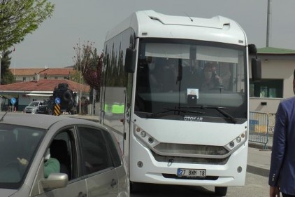 Ceza İnfaz Kurumu’ndan otobüslerle alınan hükümlüler memleketlerine götürüldü