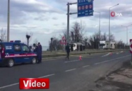 Cezaevine götürülürken kaçan mahkumu polis vurdu