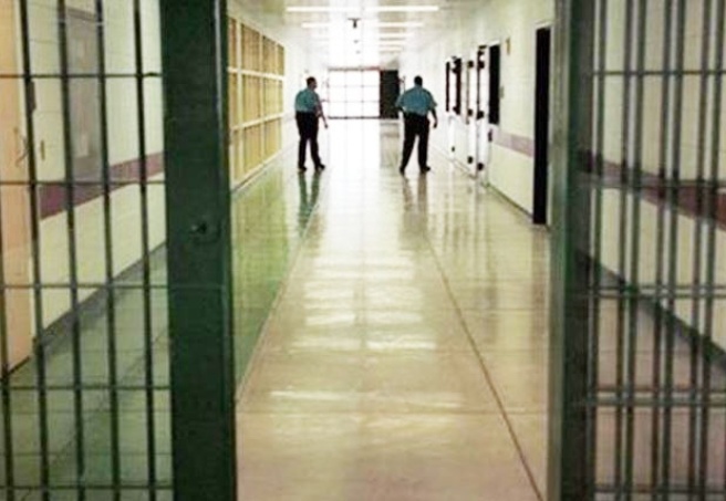 Cezaevlerinde aşılama başladı