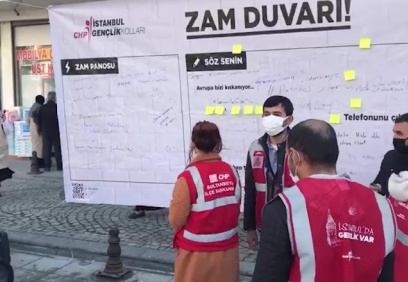 CHP Gençlik Kolları'ndan 81 ile 'zam duvarı': "Test kitabı alacak paramız yok"