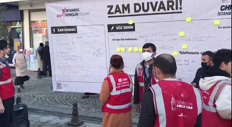 CHP Gençlik Kolları'ndan 81 ile 'zam duvarı': "Test kitabı alacak paramız yok"