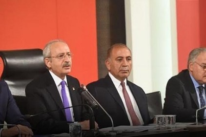 CHP&#039;den 8 Maddelik Bildiri:  AKP İktidarına Sandıkta Son Vereceğiz 