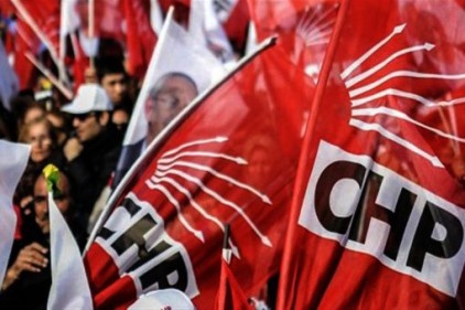 CHP&#039;den Oturma Eylemi: #OhalDeğilDemokrasi 