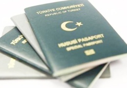CHP'den patronlara yeşil pasaport teklifi