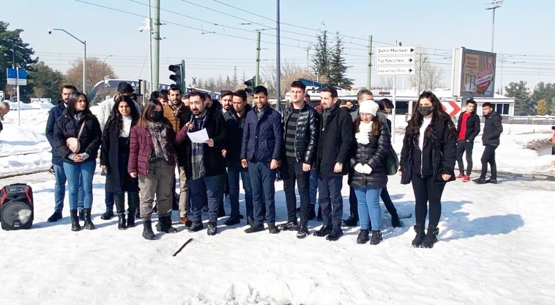 CHP’li gençler: Bütünleme sınavları online olsun