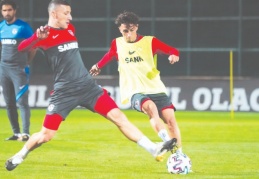 Çift kale maç yapıldı