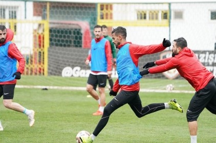 Çift kale maçla antrenman