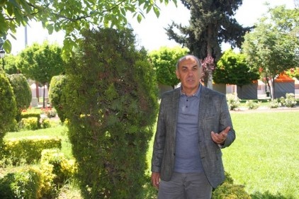 Çiftçi, kontrolsüz piyasanın ve aracıların insafına bırakılıyor