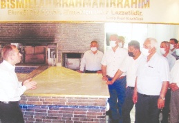 Çiftçiden ihtiyaç sahiplerine ekmek desteği