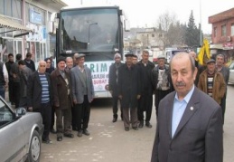 Çiftçiler otobüsle fuara taşındı