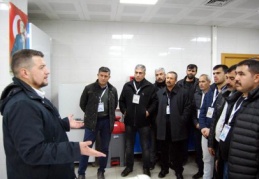 Çimko, seramik, duvar ve sıva ustalarını ağırladı