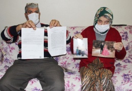 Cinayet zanlısının evi ve iş yeri taşlandı