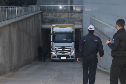 Çingene Kız&#039;ın kayıp parçaları 8 Aralık&#8217;ta görücüye çıkacak