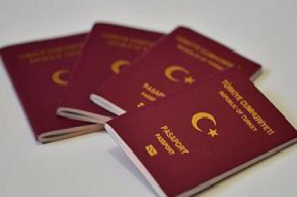 Çiplerinde parmak izi verilerini içeren pasaportlar verilecek