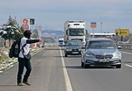 Çocuğu için yürüyor