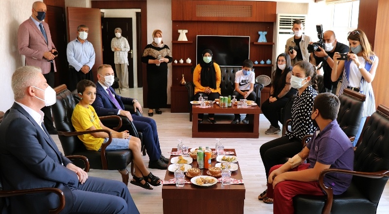 Çocuk Kitap Kafe açıldı