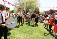 Çocuk korosuna Şahin de eşlik etti