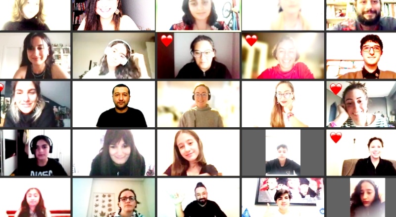 Çocuklar dijital dünyada büyümeyi anlattı