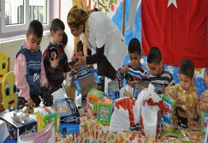 Çocuklar gül dikecek sebze yetiştirecek