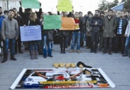 Çocuklar uyurken susulur, ölürken değil!...