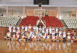 Çocuklar ve gençler hem spor yapacak hem de yaz tatillerini değerlendirecek