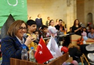 Çocuklara müzik aleti dağıtıldı