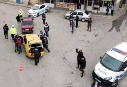 Çocuklara uyuşturucu madde satan 102 kişi tutuklandı