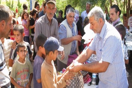 Çocuklara yardım yapıldı 