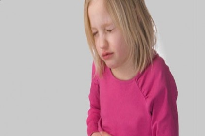 Çocuklarda karın ağrısı hastalık belirtisi olabilir
