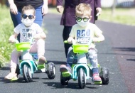 "Çocukları da aşılamadan salgını kontrol altına almak mümkün değil"