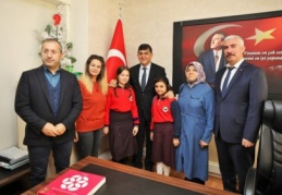 Çocukların başarılarıyla gurur duydum