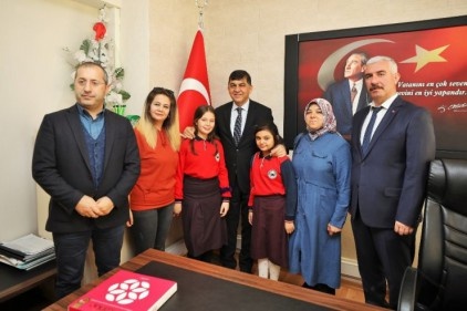 Çocukların başarılarıyla gurur duydum