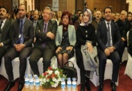 Çocukların başarılı olabilmesi için doğru okullara gönderilmesi gerekir