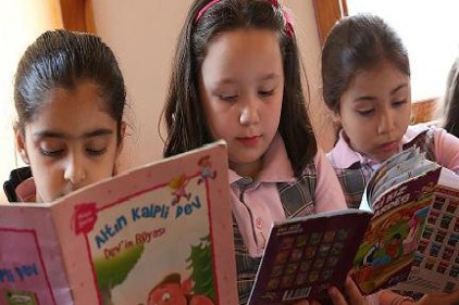 &#039;Çocukların okuma kültürü karnesi zayıf&#039;