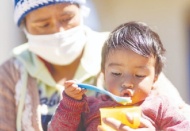 Çocukların yalnızca üçte biri ihtiyaç duydukları besinlere ulaşabiliyor