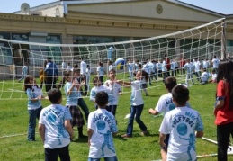 Çocuklarla spor şenlikleri düzenleniyor