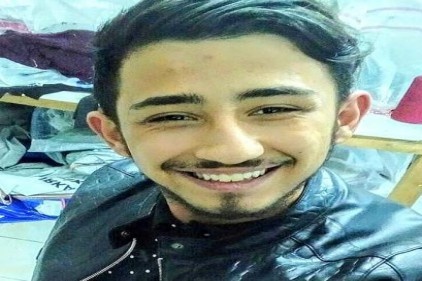 Çocukluk arkadaşının sapladığı bıçakla öldü