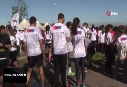 Çocukluk çağı kanserine farkındalık amacıyla 'KAÇUV Umut Koşusu' yapıldı