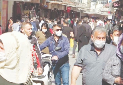 Çok daha sıkı ve tam kapanmaya yakın yeni önlemler gerekiyor