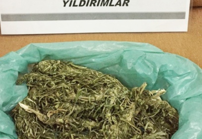 Çok sayıda çalıntı malzeme ve suç aleti ele geçirildi