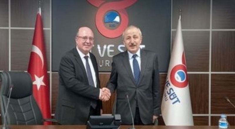 “Çok uzun kuyruklar oluşuyordu, bu nedenle biz fiyatı artırdık” demişti